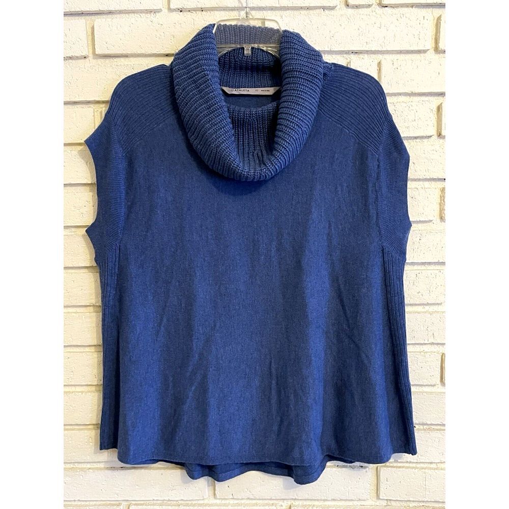 Athleta Women's Extra Small Oversized Sleeveless Soft Cowl‎ Neck Sweater Blue